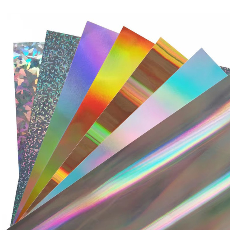 Katı Holografik Kart Stoğu